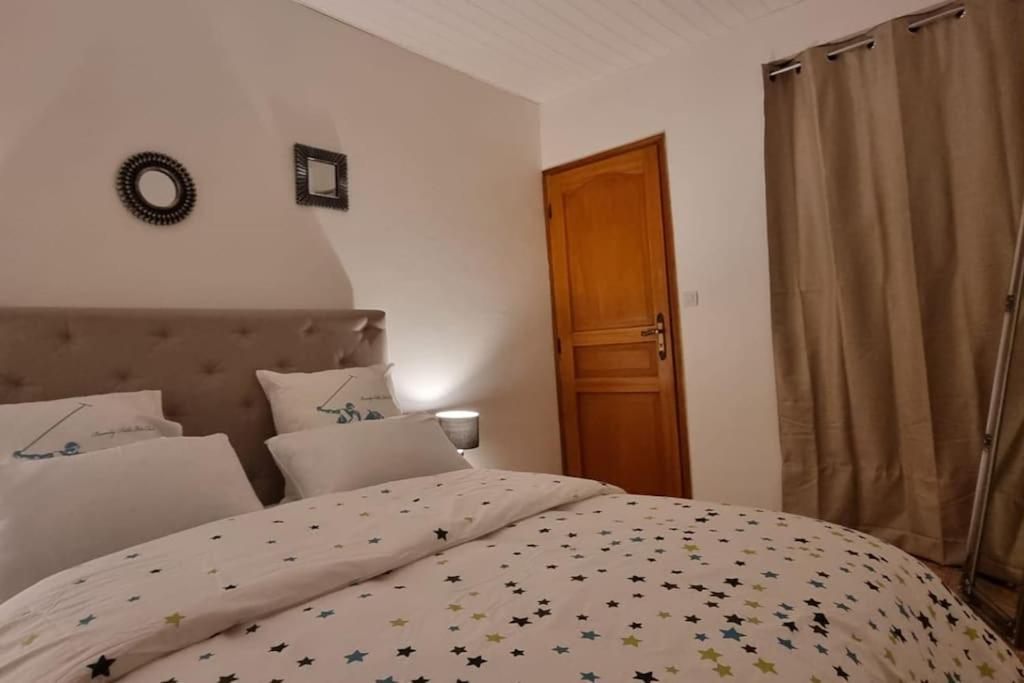 Maison De Ville Avec Garage Prades  Kültér fotó